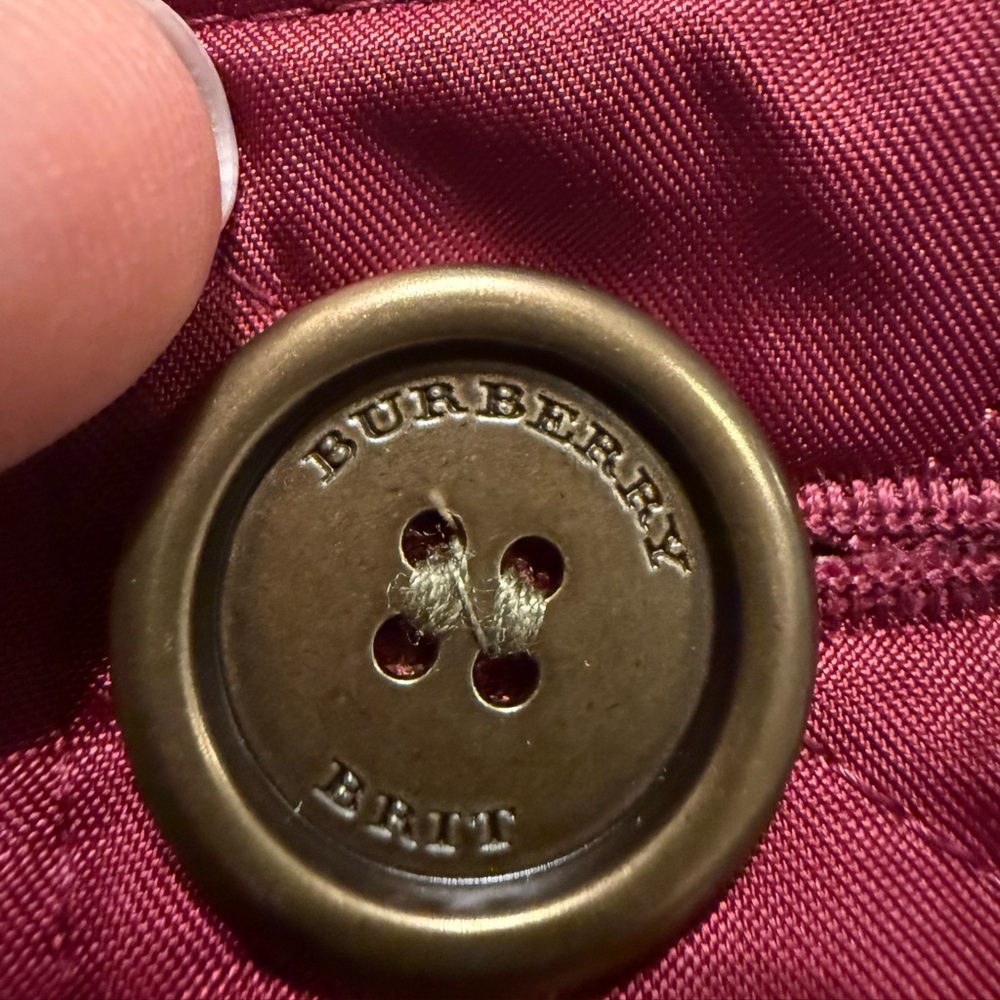 Women’s Burberry jacket. Like new. Magenta / burgundy color. Size XL - Picture 5 of 8